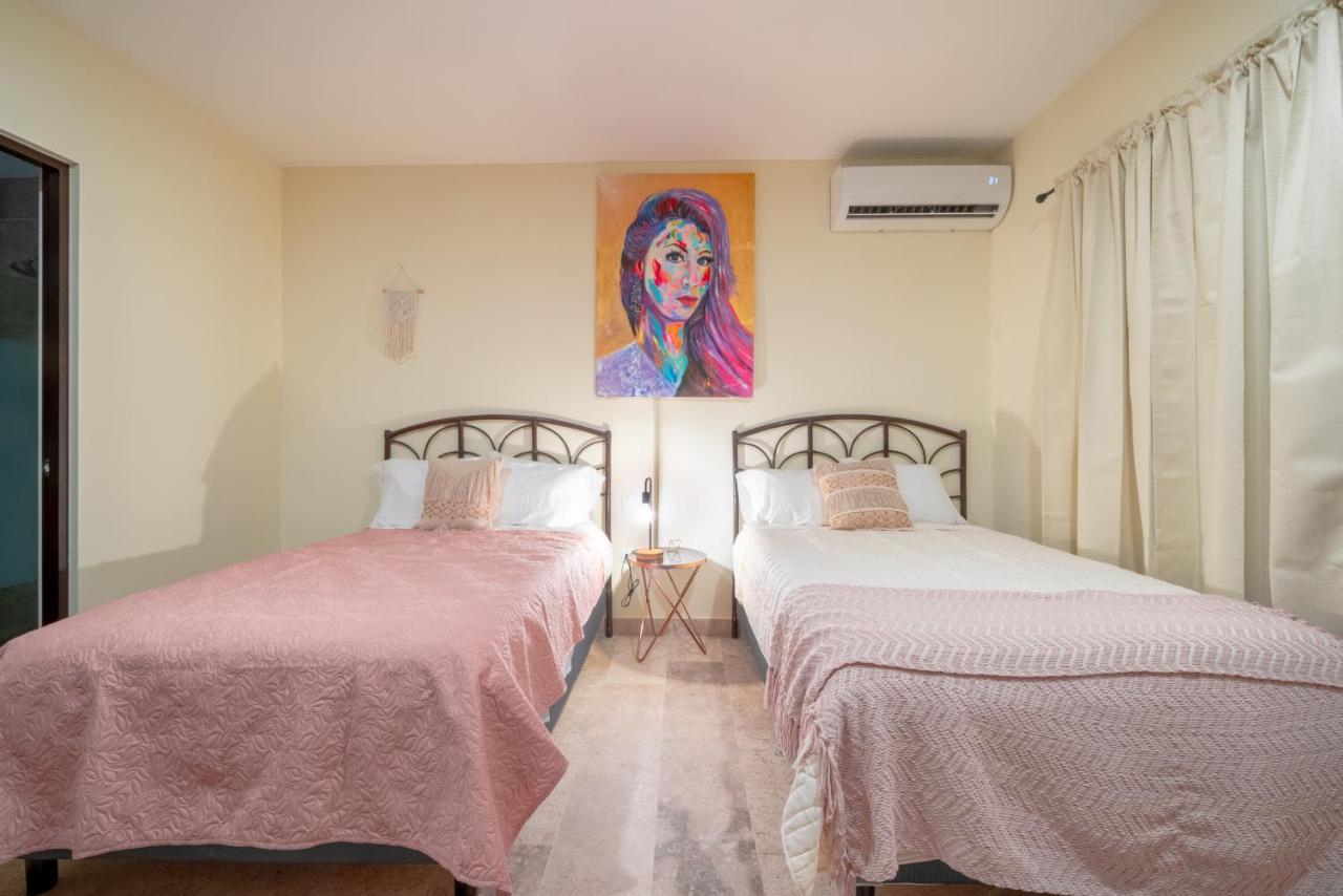 Oasis - Downtown - At Veranto Apartamento